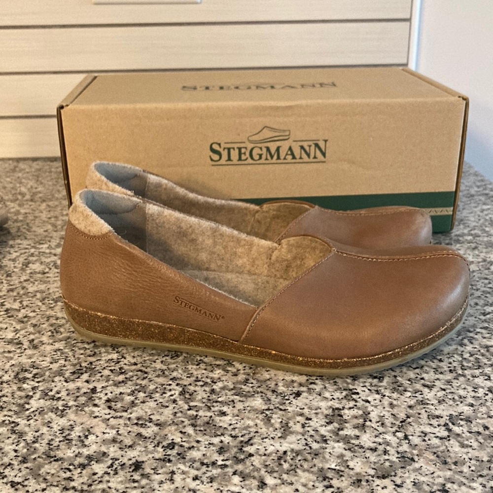 BRAND NEW Stegmann Liesl Skimmer Leather Flat